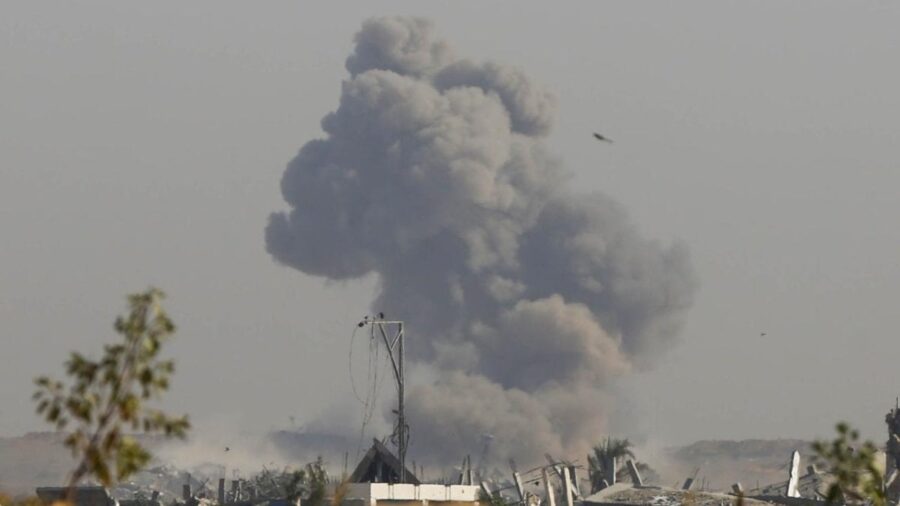 İsrail ateşkese rağmen Gazze’ye saldırılarını sürdürüyor